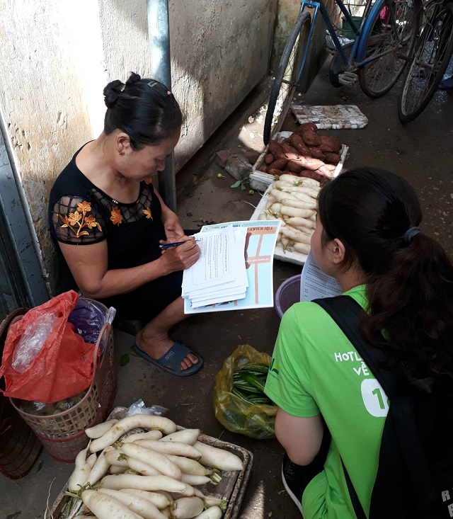 Hàng[-]nghìn[-]người[-]dân[-]Phúc[-]Thọ[-]k‎í[-]tên[-]kêu[-]gọi[-]chấm[-]dứt[-]tình[-]trạng[-]nuôi[-]nhốt[-]gấu[-]tại[-]địa[-]phương